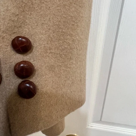 READGATE‎ EXCLUSIVELY ROBINS 100% Real Camel hair coat/ blazer in beige cream